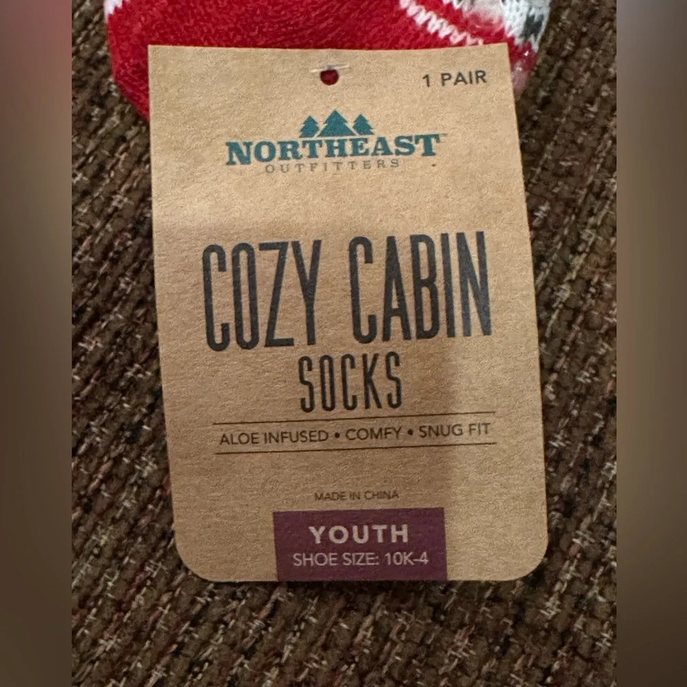 Northeast Outfitters Youth Cozy Cabin Holiday Reindeer Aloe Infused Socks